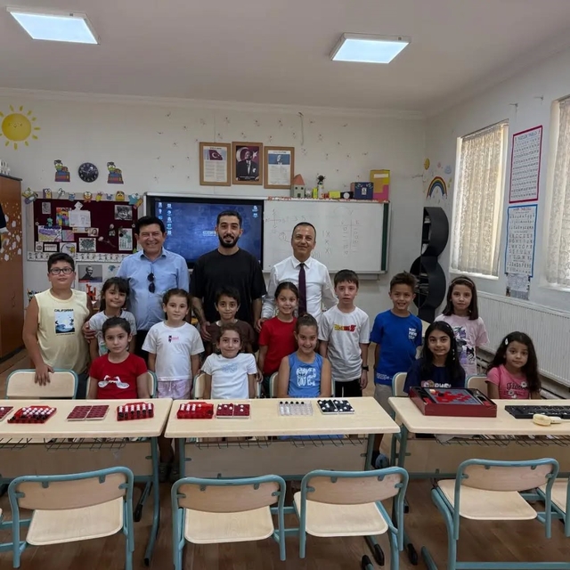 Yenipazar'da çocuklar yaz tatilini akıl ve zeka oyunlarıyla değerlendiriyor