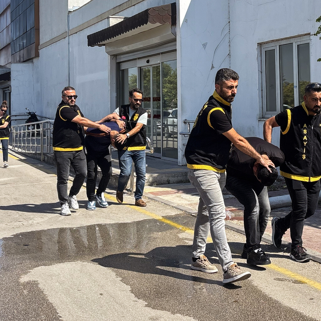 Arsa anlaşmazlığı yaşadığı kişinin husumetlilerine konum gönderdi, saldırıd...