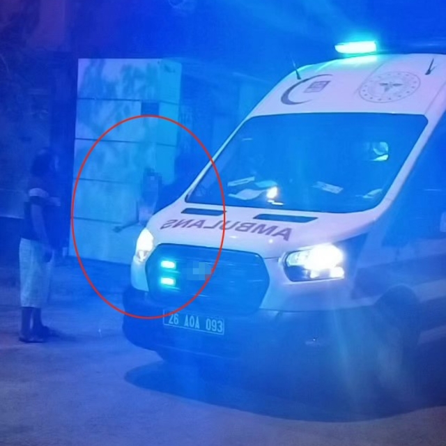 Çiğ köftecide tartışma karakolda bitti, sinir krizi geçiren kadın hastaneye...