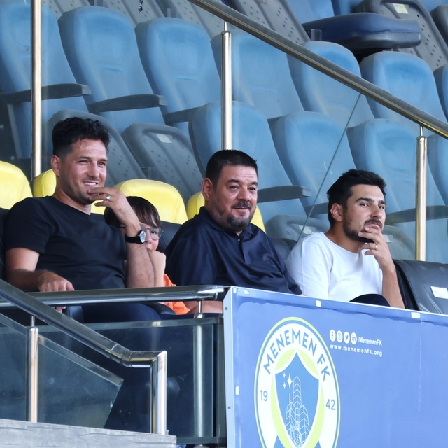 Menemen FK da çekiliyor, İzmir futbolu büyük krizde