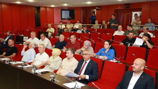 Gebze Meclisi'nden üniversitelilere 12 bin TL destek