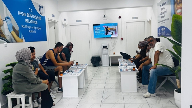 Aydın Büyükşehir Belediyesi'nden ücretsiz diş sağlığı hizmeti ve ulaşım desteği