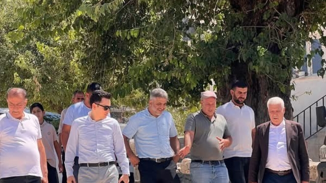 Çermik kaymakamı yol yapım çalışmalarını denetledi