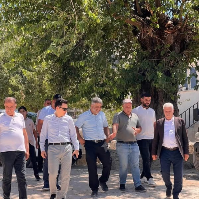 Çermik kaymakamı yol yapım çalışmalarını denetledi