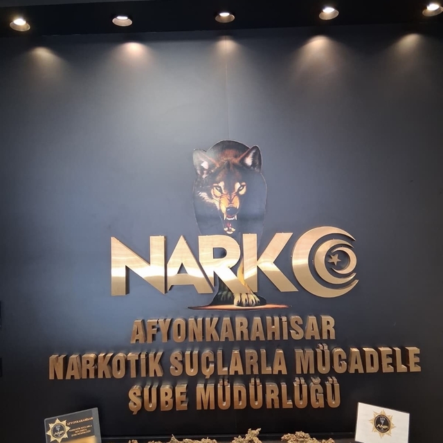 Otomobilde kilo 100 gram uyuşturucu madde ile yakalanan şahıs tutuklandı