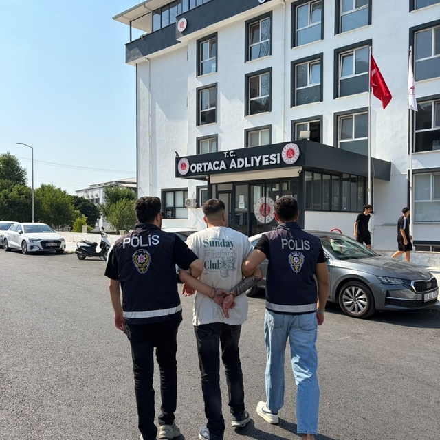 Hollanda'dan gelen firari, Dalaman Havalimanı'nda yakalandı