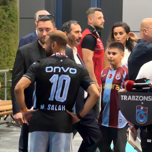 Muhammed Salah, Trabzon'da
Muhammed Salah: "Duygularımı kelimelere dökmekte...