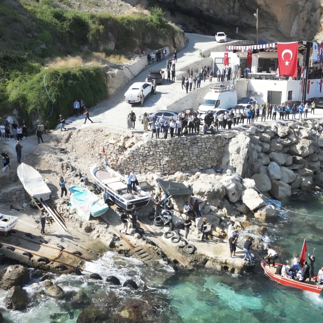 Hatay'da depremin izleri spor yatırımlarıyla siliniyor
