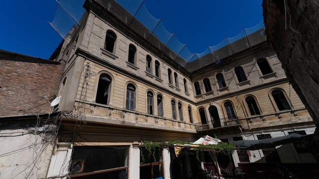 İzmir'in simge yapısı Cihan Palas yeniden hayat buluyor