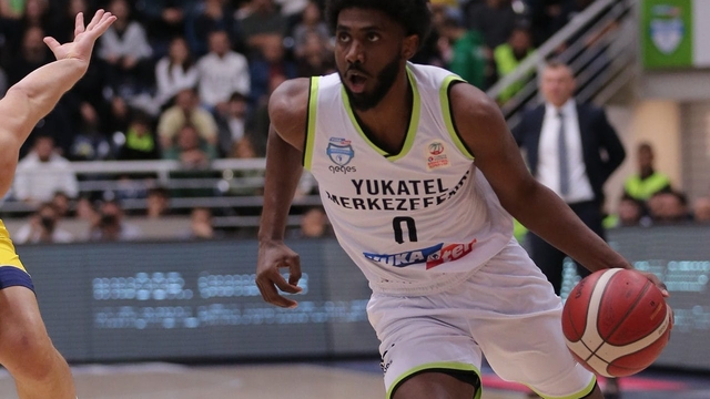 Karşıyaka'da sıra Muhaymin Mustafa'da