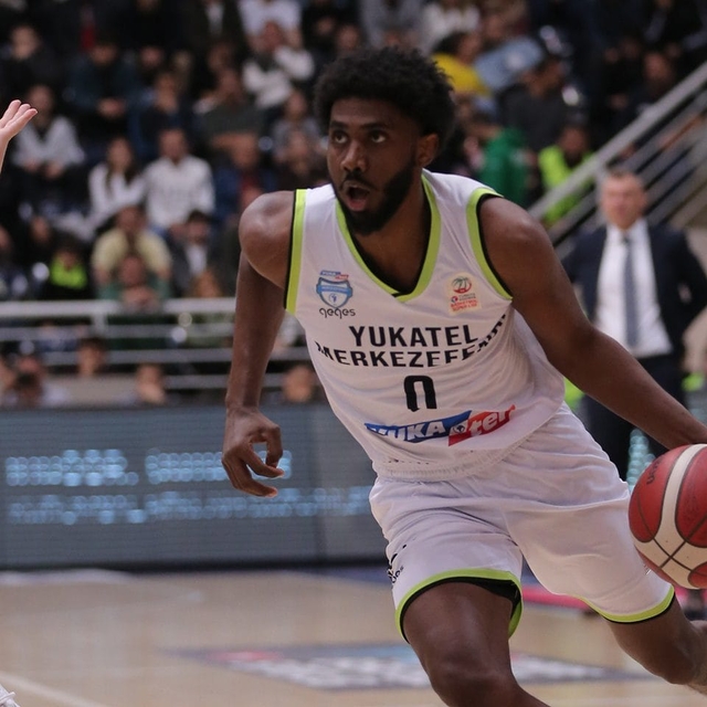 Karşıyaka'da sıra Muhaymin Mustafa'da
