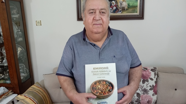 'Emirdağ yemek kültürü ve davet geleneği' adlı örnek kitabı Eskişehir'de yayımlandı