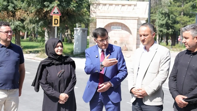 Kütahya Belediye Başkanı Kahveci, Maltepe Mahallesi'nde incelemelerde bulundu