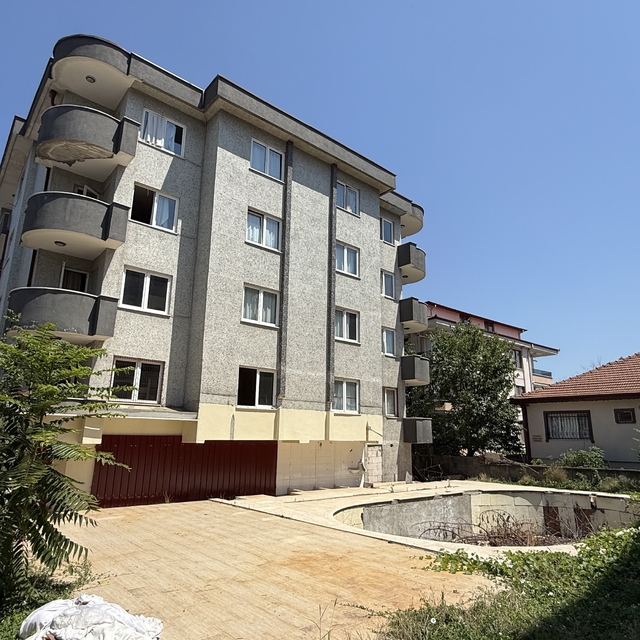 Belediye yıkmadı, fuhuş oteli oldu
"Emniyete, belediyeye, muhtara söylüyoru...