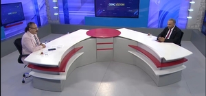 Rektör Akkaya, tercih döneminde canlı yayınlarla aday öğrencilerin yanında...