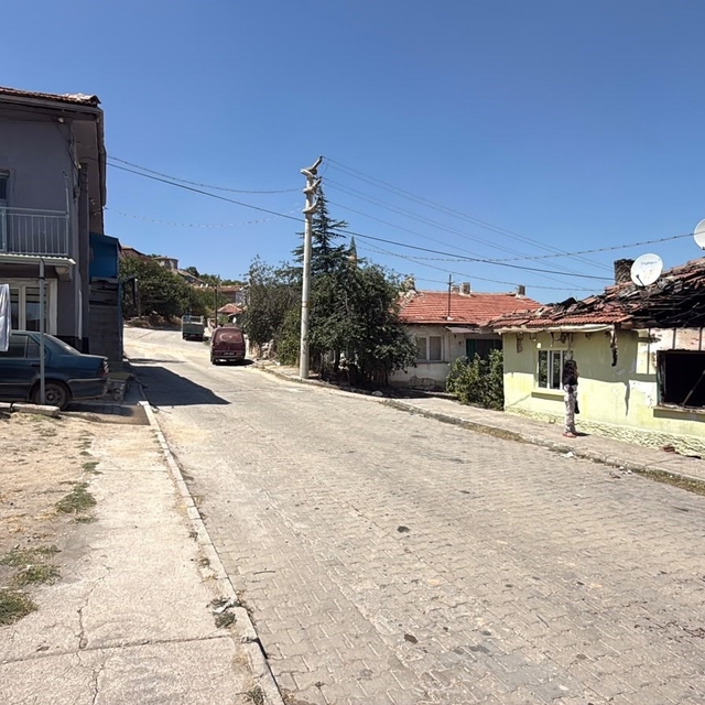 Eskişehir'de silahlı kavganın ardından kundaklama iddiası
Tutuklanan kiracı...