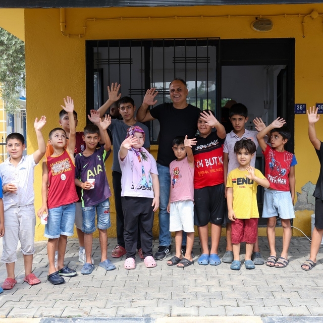 Efeler Belediyesi'nden Kocagür Mahallesi'ne dayanışma eli