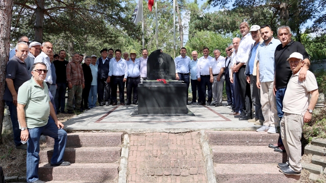 27 yıl önce silahlı saldırıda hayatın kaybeden madenci başkanı anıldı
