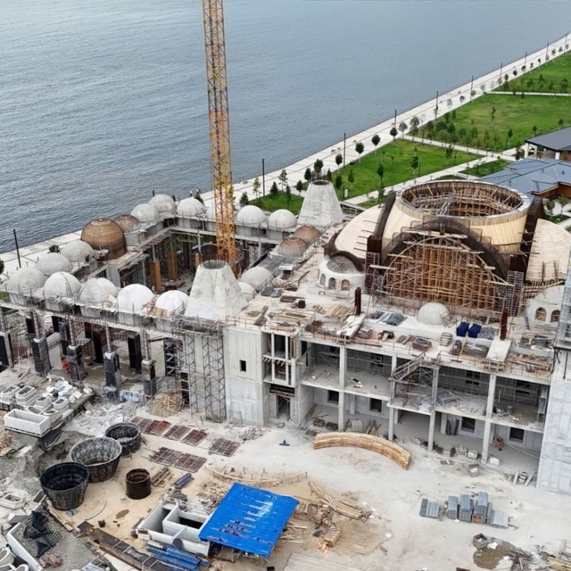 Recep Tayyip Erdoğan Camii hızla yükseliyor