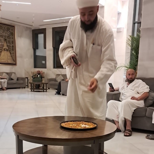 Tavşanlı leblebisi kutsal topraklarda ikram edildi