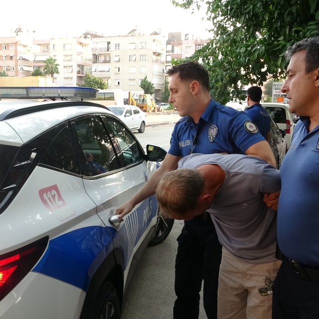Çaldığı telefonun konum takip sistemiyle yakalanıp tutuklandı
Antalya'da tu...