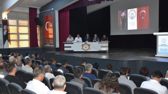 Salihli'de muhtarlara yangın riskine karşı kritik uyarılar