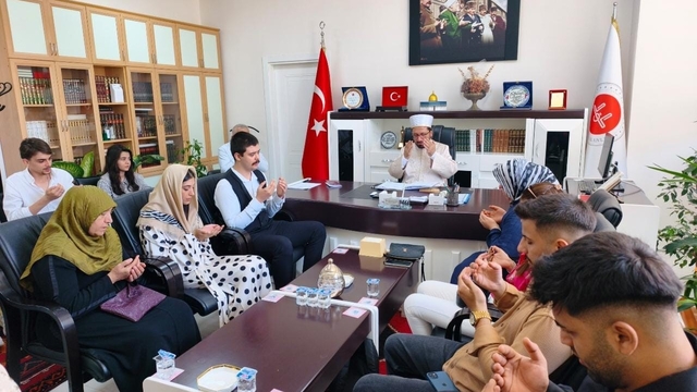 Adıyaman'da "İki İnsan Bir Hayat" projesi kapsamında ilk nikâh kıyıldı