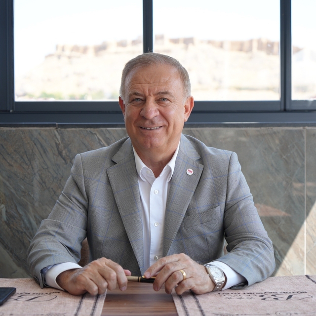 Milletvekili Gökan Zeybek Bayburt'ta parti çalışmalarını anlattı