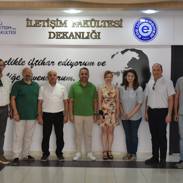 Türkiye-Azerbaycan ilişkilerine dijital diplomasi modeli