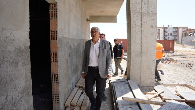 Kahta'da kadınlara özel yaşam ve yüzme merkezi yükseliyor