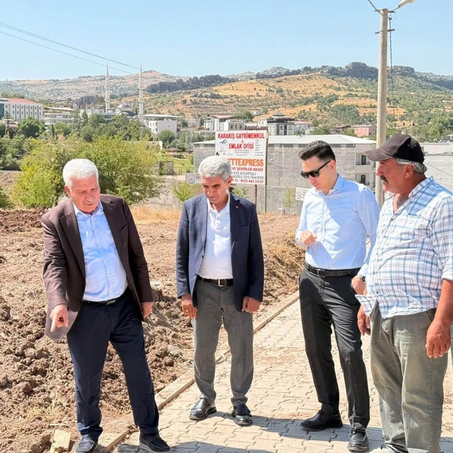 Çermik'te yol çalışması