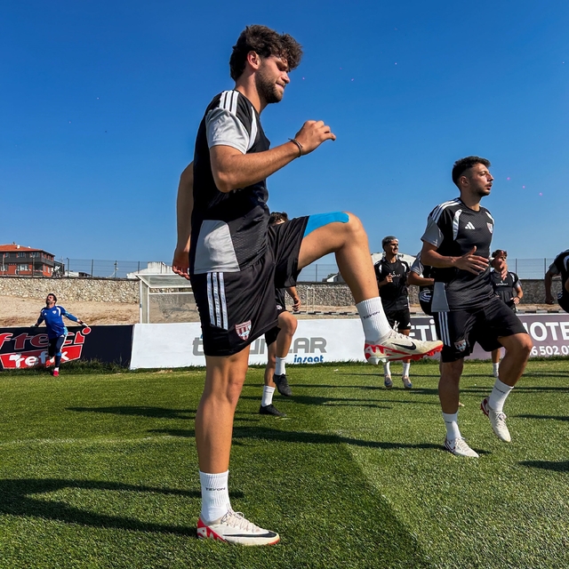 Bandırmaspor yönetimi yeni sezon hazırlıklarını değerlendirdi