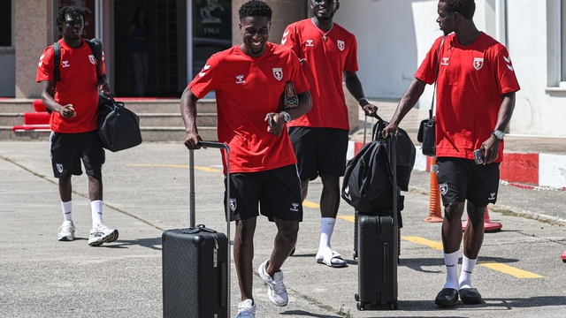 Samsunspor, Kasımpaşa ile oynayacağı iki hazırlık maçı için İstanbul'a gitti