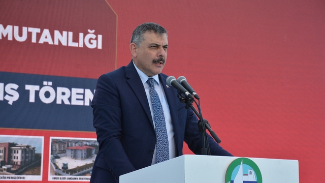 Bakan Çiftçi: Modern Türkiye'nin inşasında Cumhurbaşkanımızın büyük emekleri var (2)
