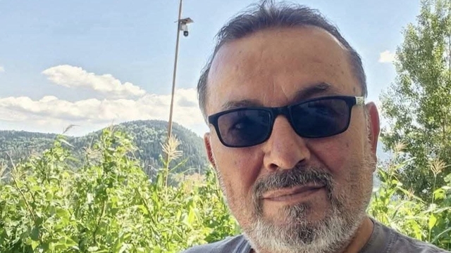 Kastamonu'da 1 kişiyi öldürüp komşusunun evini ateşe veren şahıs tutuklandı