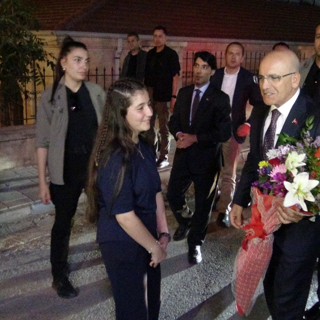 Bakan Şimşek, Gercüş'te toplu açılış törenine katıldı