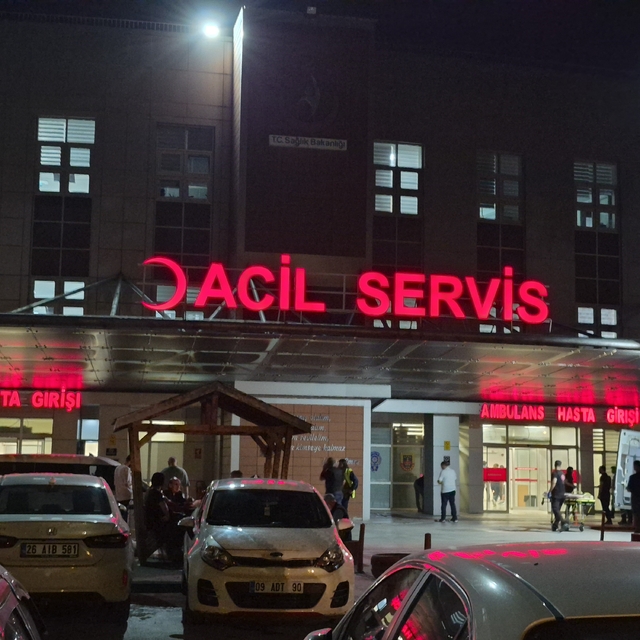Eskişehir'de bıçaklı kavga: 1 yaralı