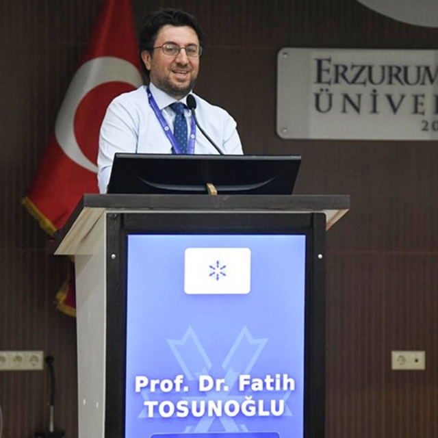 ETÜ'lü akademisyen iklim ve hidro-meteorolojik riskler için İngiltere'de ar...