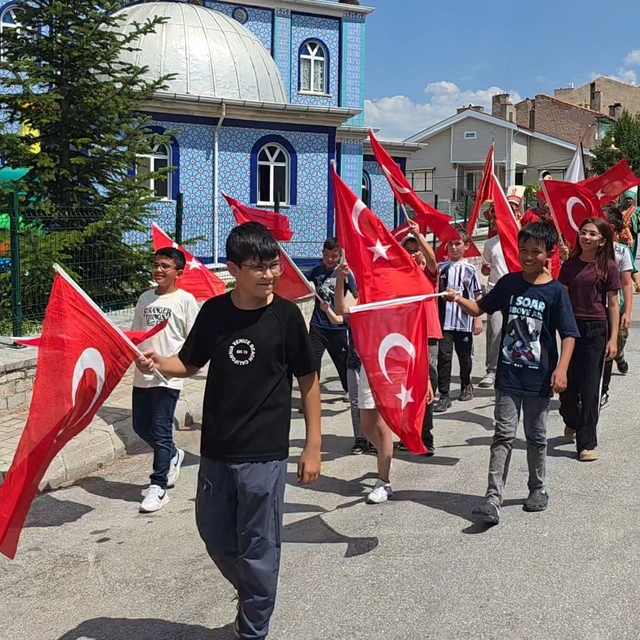 Kütahya'da 'komşuluk bağları' şenlikle güçlendi