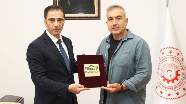 Bayburt'un coğrafi işaretli balı turizme kazandırılacak