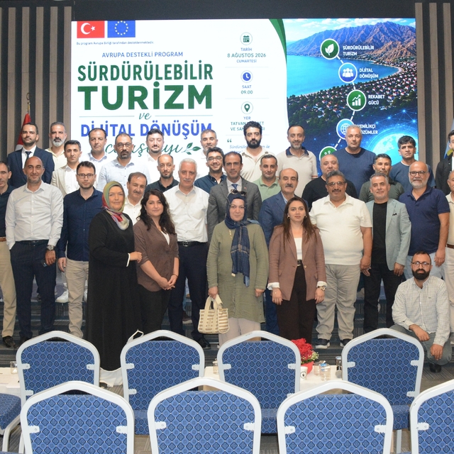 Tatvan'da "Sürdürülebilir turizm ve dijital dönüşüm" çalıştayı gerçekleştir...