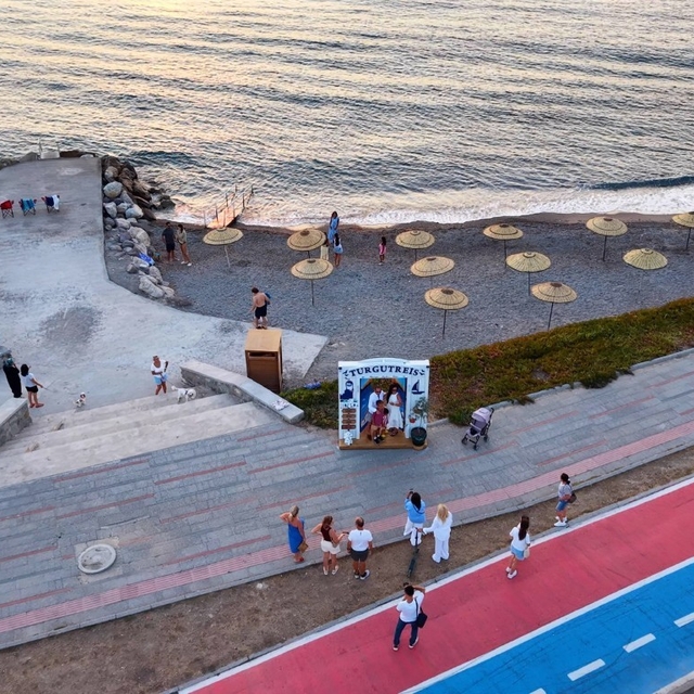 Turgutreis sahilinde "Maviye Açılan Kapı" dönemi