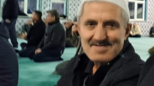Ordu'da ağaca çarpan otomobilin sürücüsü öldü