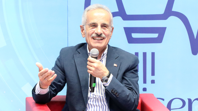 Bakan Uraloğlu: Yerköy-Kayseri YHT Hattı, Türkiye Yüzyılı'nın ulaşım vizyonunun somut bir ifadesidir (2)
