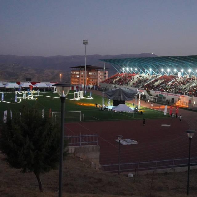 Şırnak'ta TEKNOFEST Drone Şampiyonası rüzgarı
Şırnak semalarında ışıklandır...