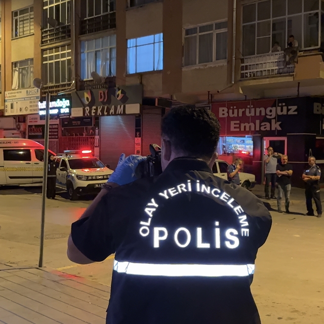 Önce biber gazı sıktılar sonra bıçakladılar: 1 ölü, 1 yaralı