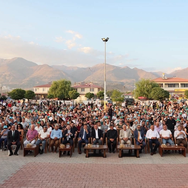 Altınbaşak'ta 2. Başak Festivali düzenlendi
