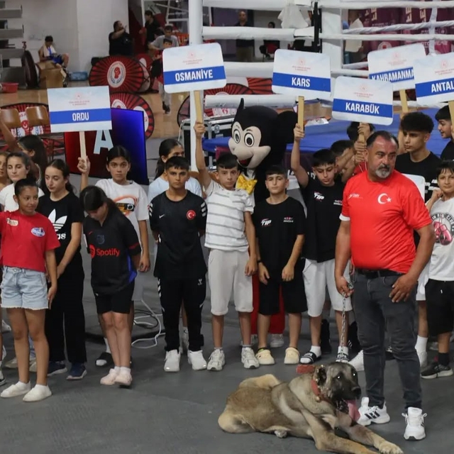Türkiye Ferdi Boks Şampiyonası'nın açılış seremonisi yapıldı