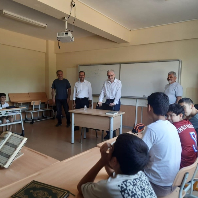 Geleceğin hafızlarına Müftü Can'dan tam destek