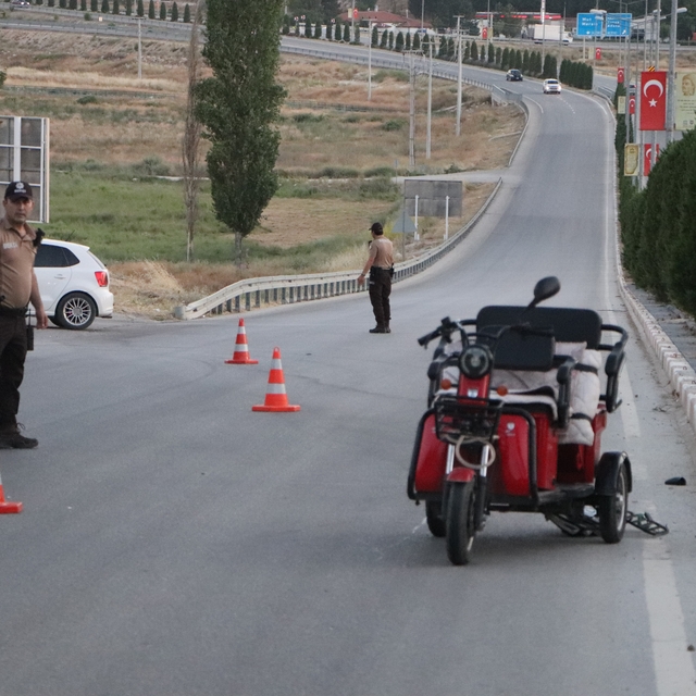 Kazada ağır yaralanan yaşlı adam, 25 günlük hayat mücadelesini kaybetti